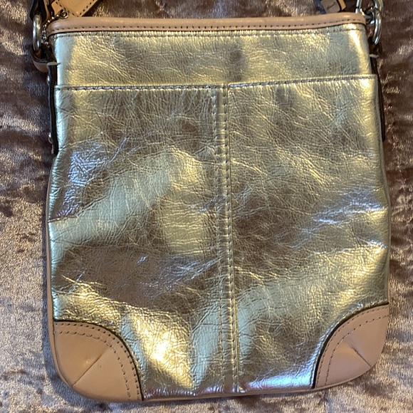 Coach Crossbody Messenger Bag, Excellent Condition!!! Take a look👀👀 - Picture 2 of 7